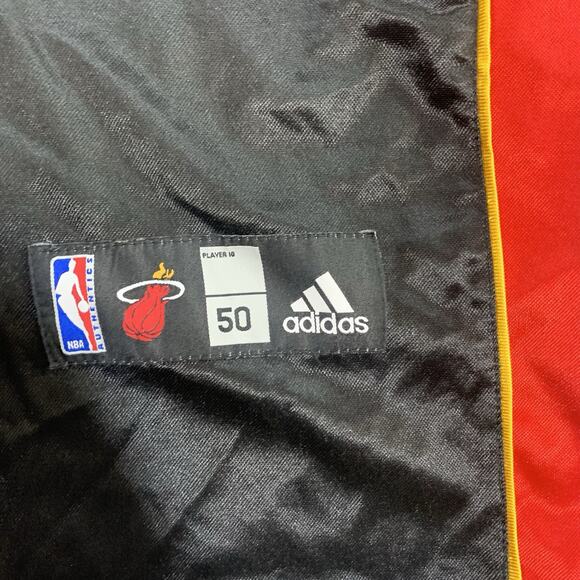 Adidas Miami Heat Dwyane Wade #3 Jersey Black Alternate Mens 50 Basketball - Picture 2 of 8